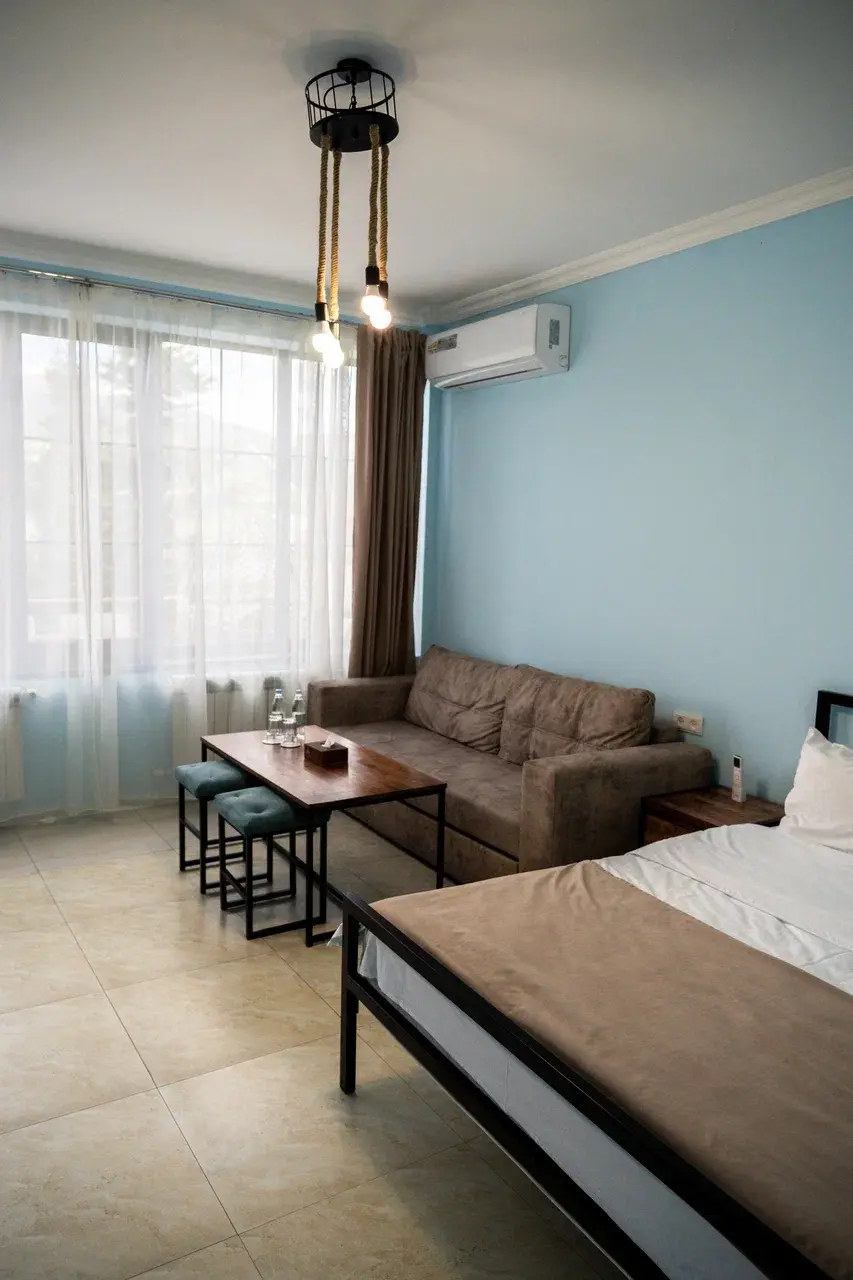 V&V Hotel